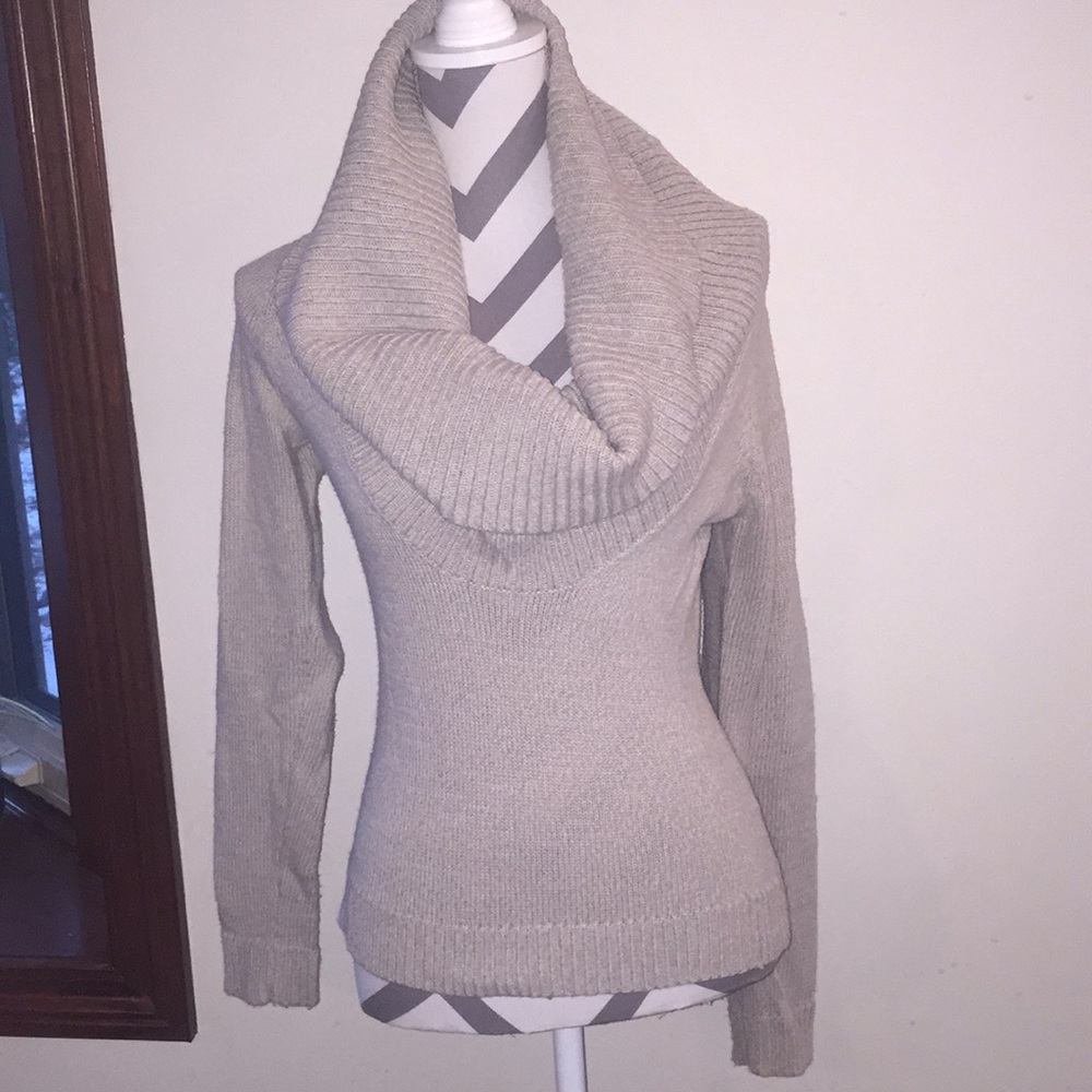 Women’s XS cowl neck beige sweater - THE LIMITED
